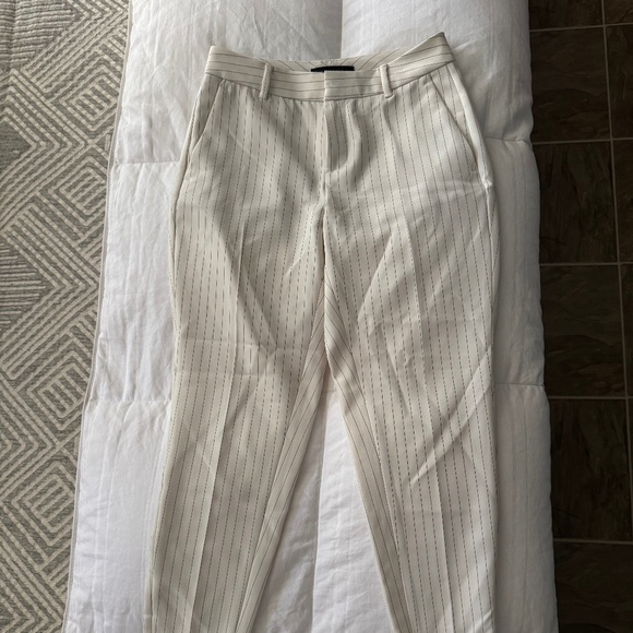 Banana Republic Sculpted Tapered Trouser - Picture 1 of 5
